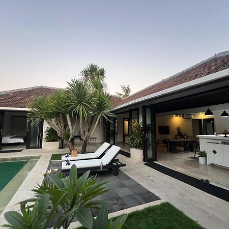 Vila The Mia Bali Kerobokan Exteriér fotografie